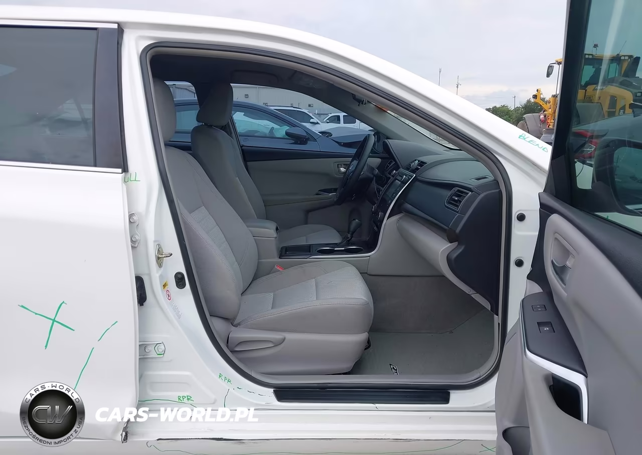 2015 Toyota Camry Le VIN:4T4BF1FK1FR513847 - 5