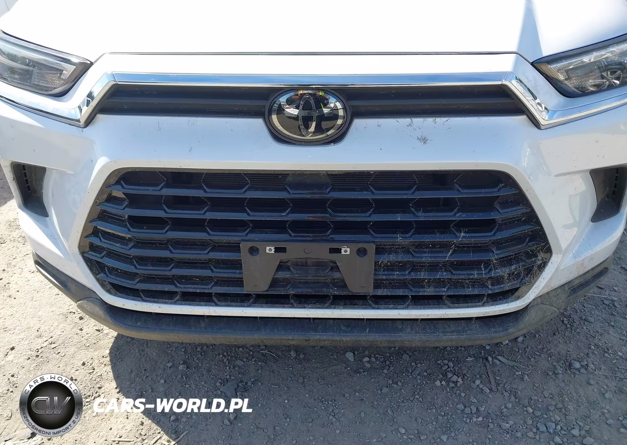 2025 Toyota Grand Highlander Xle VIN:5TDAAAA57SS024765 - 6