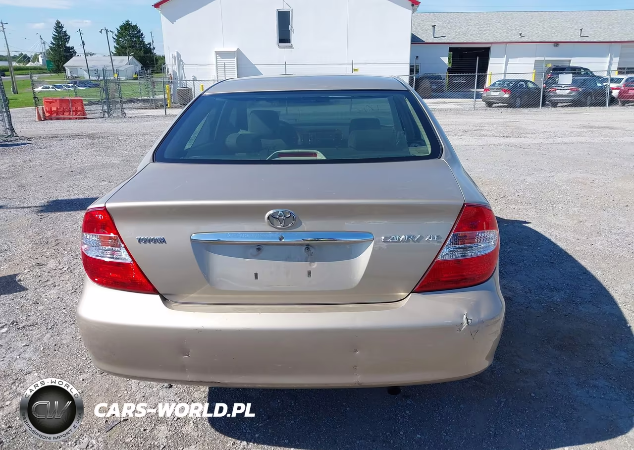 2004 Toyota Camry Xle VIN:4T1BE30K54U352370 - 16