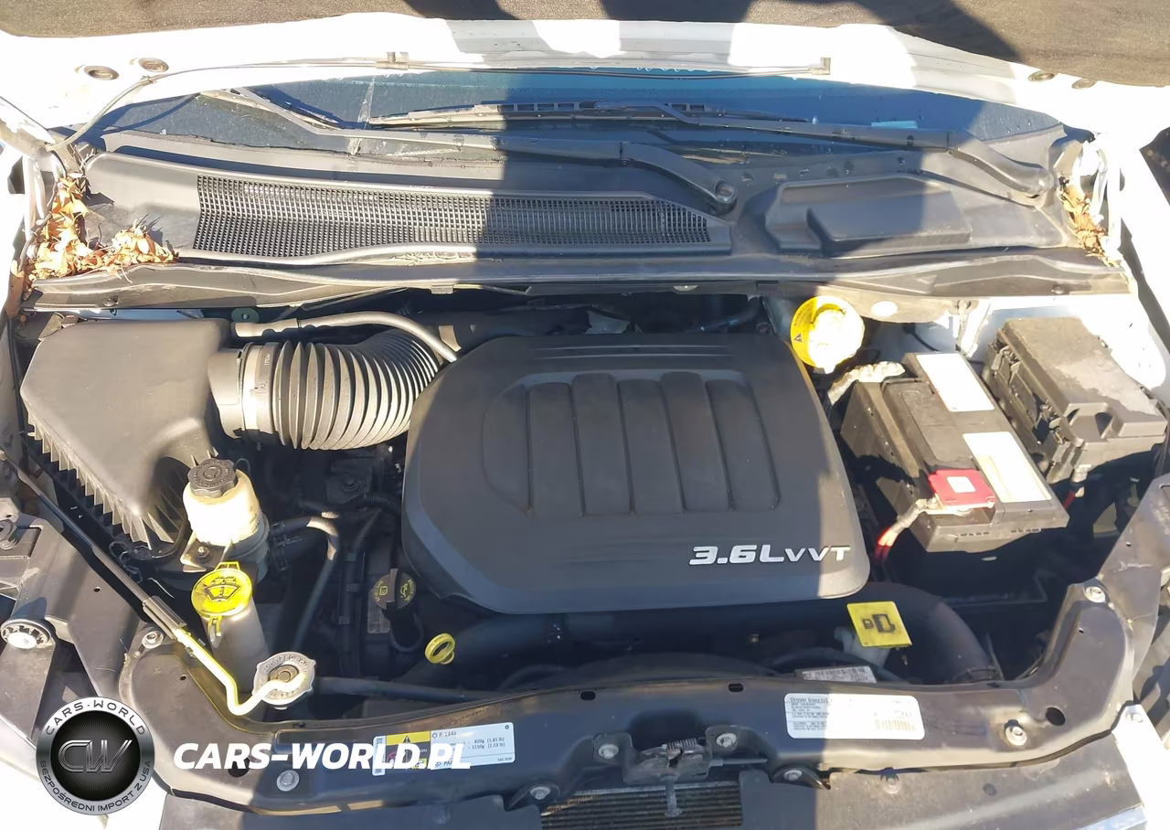 2014 Chrysler Town & Country Touring VIN:2C4RC1BG6ER257501 - 10