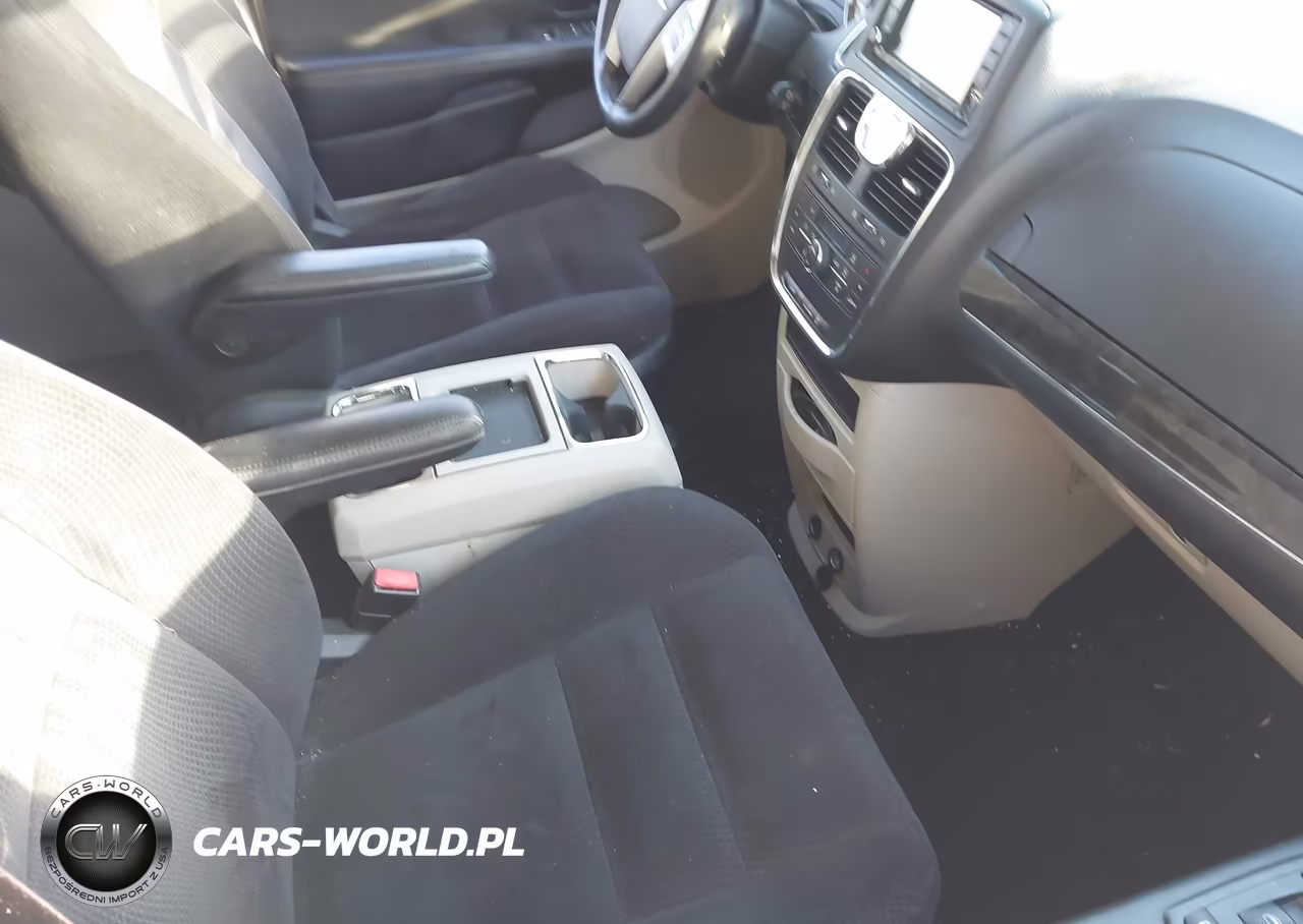 2014 Chrysler Town & Country Touring VIN:2C4RC1BG6ER257501 - 5