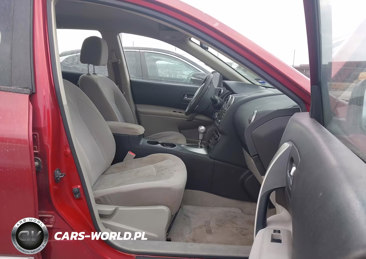 2014 Nissan Rogue Select S VIN:JN8AS5MT1EW605864 - 5