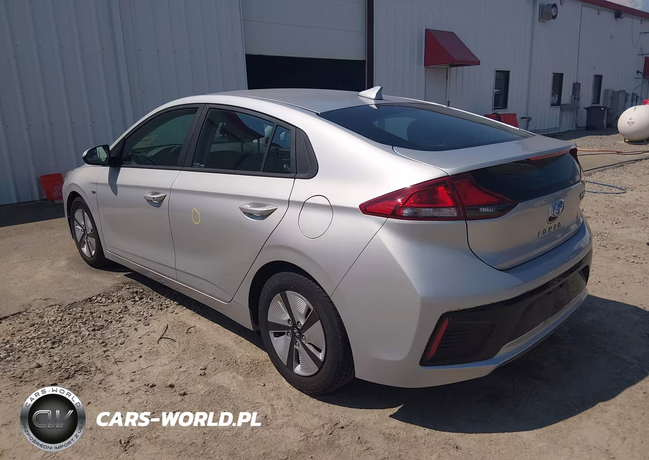 2018 Hyundai Ioniq Hybrid Blue VIN:KMHC65LC8JU075890 - 3