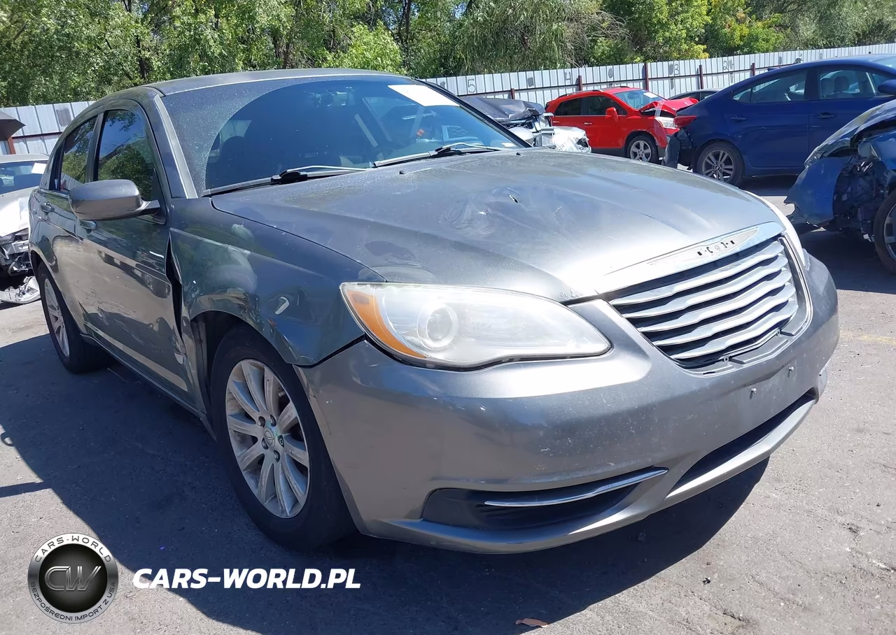 2013 Chrysler 200 Touring
