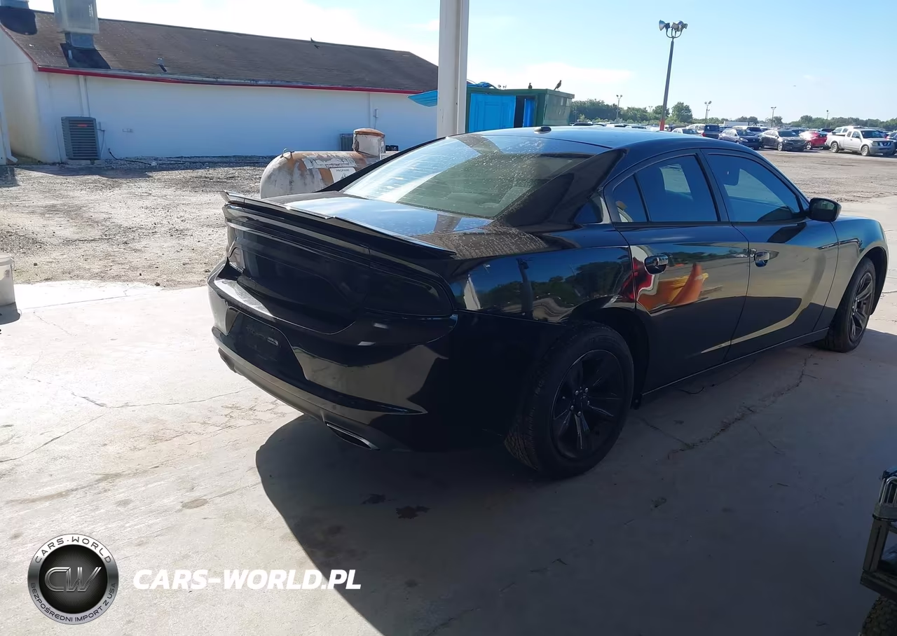 2015 Dodge Charger Sxt VIN:2C3CDXHG3FH765336 - 4