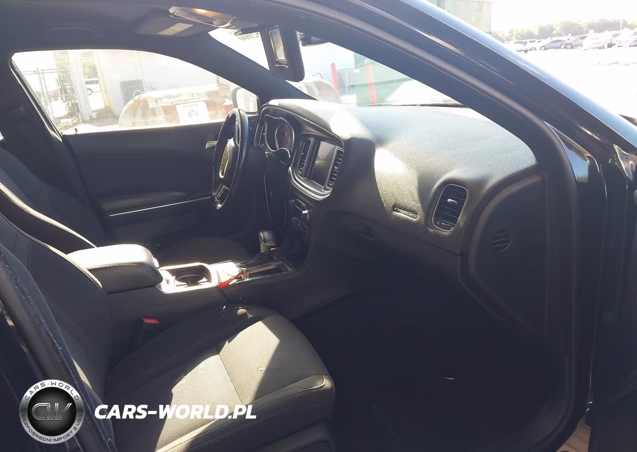 2015 Dodge Charger Sxt VIN:2C3CDXHG3FH765336 - 5