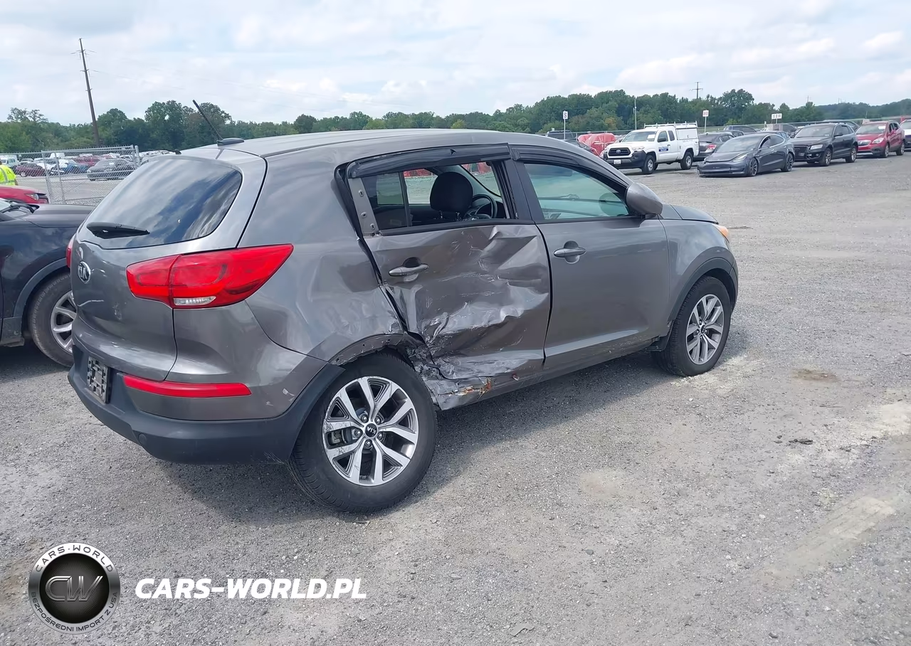 2016 Kia Sportage Lx VIN:KNDPBCAC7G7876035 - 4