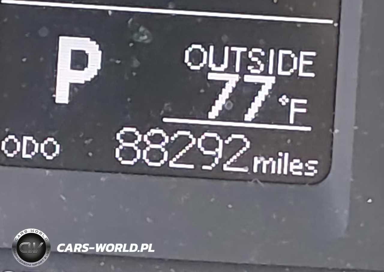 2017 Toyota Corolla Le VIN:2T1BURHE6HC897523 - 16