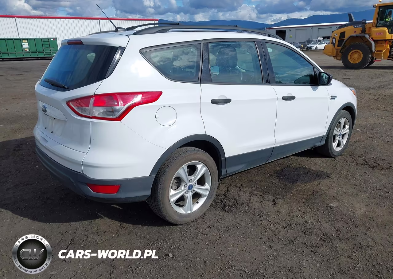2015 Ford Escape S VIN:1FMCU0F73FUA63273 - 4