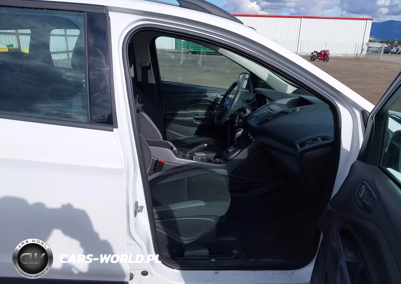 2015 Ford Escape S VIN:1FMCU0F73FUA63273 - 5
