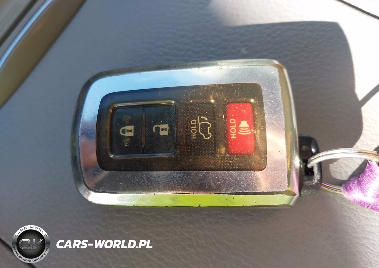 2019 Toyota Highlander Xle VIN:5TDJZRFH1KS946992 - 11