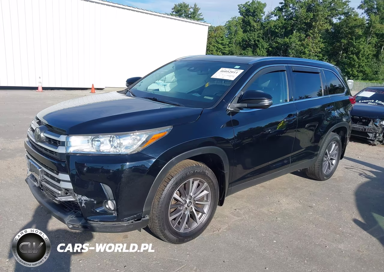 2019 Toyota Highlander Xle VIN:5TDJZRFH1KS946992 - 2