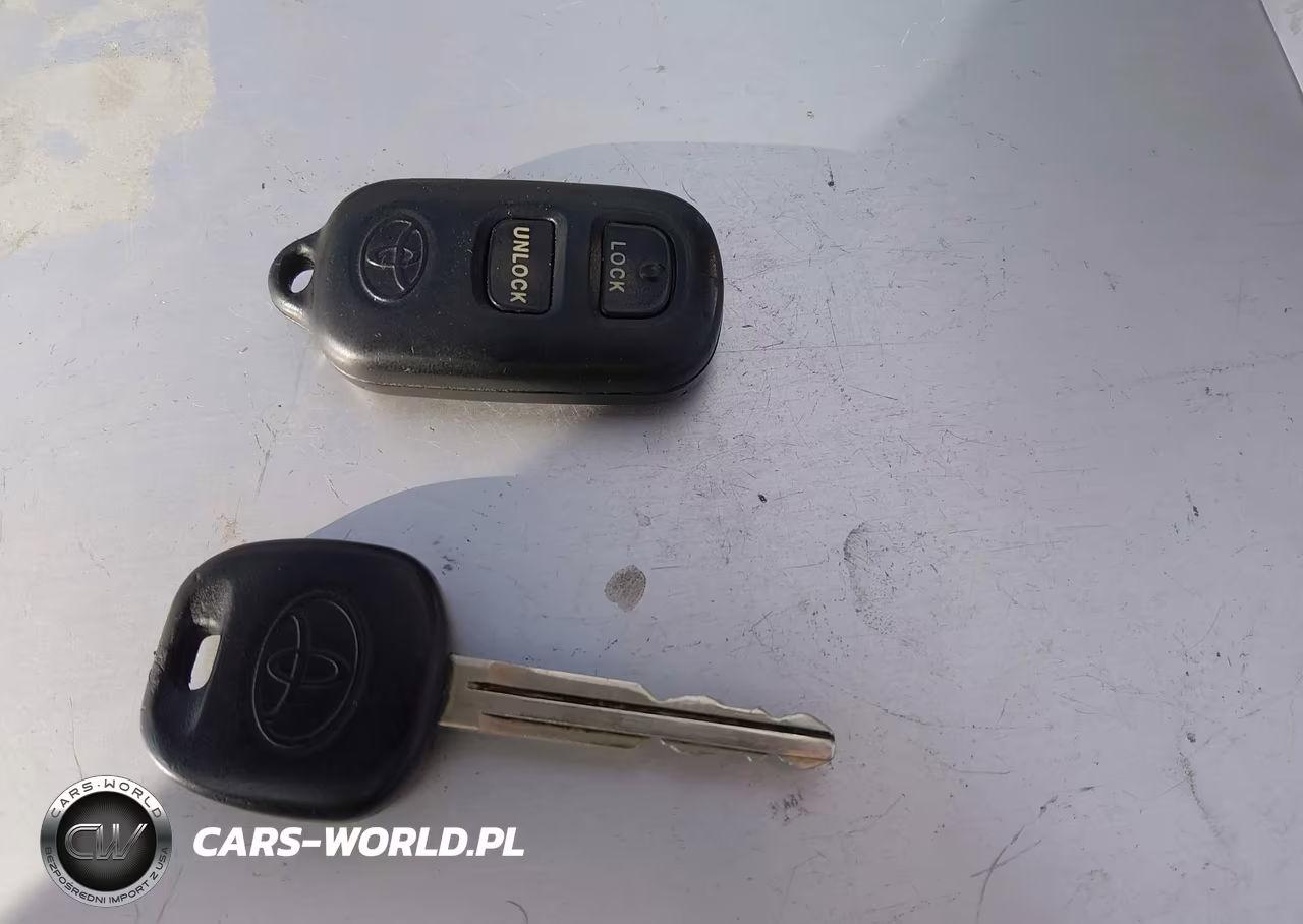 2008 Toyota Corolla Le VIN:1NXBR32E18Z012215 - 11