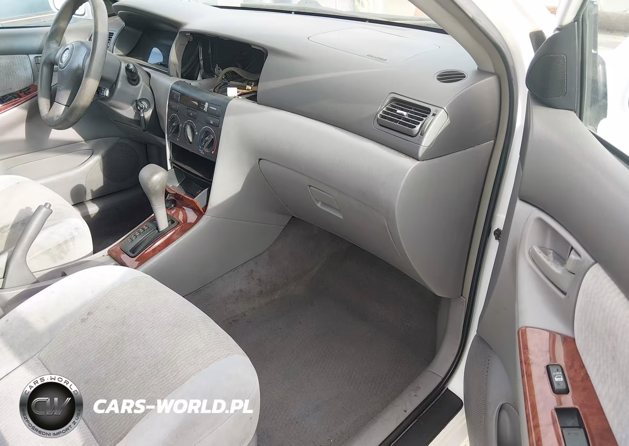 2008 Toyota Corolla Le VIN:1NXBR32E18Z012215 - 5