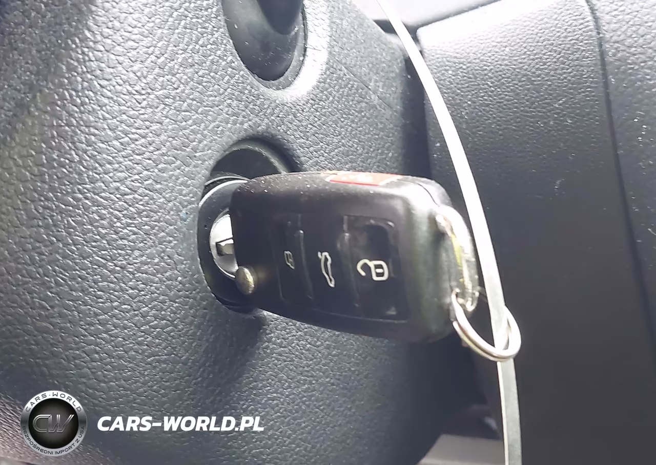 2013 Volkswagen Jetta 2.0L S VIN:3VW2K7AJ7DM412922 - 11