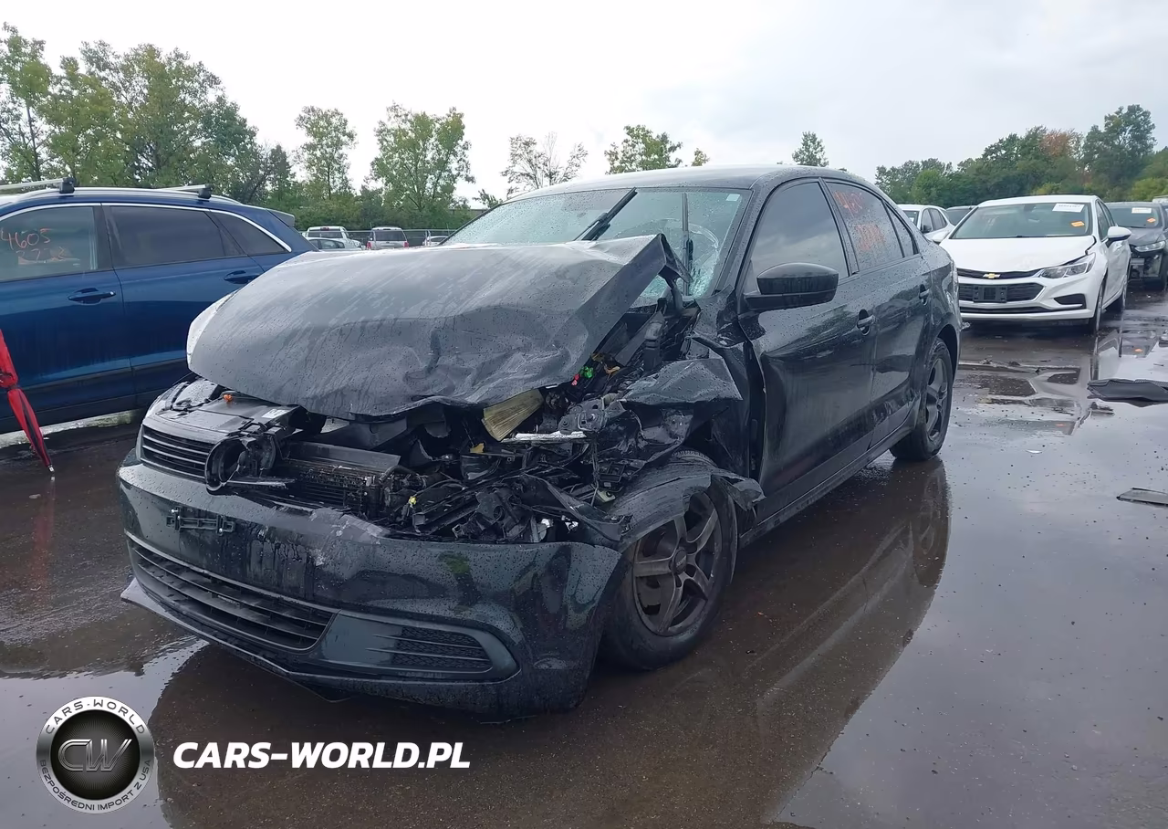 2013 Volkswagen Jetta 2.0L S VIN:3VW2K7AJ7DM412922 - 2