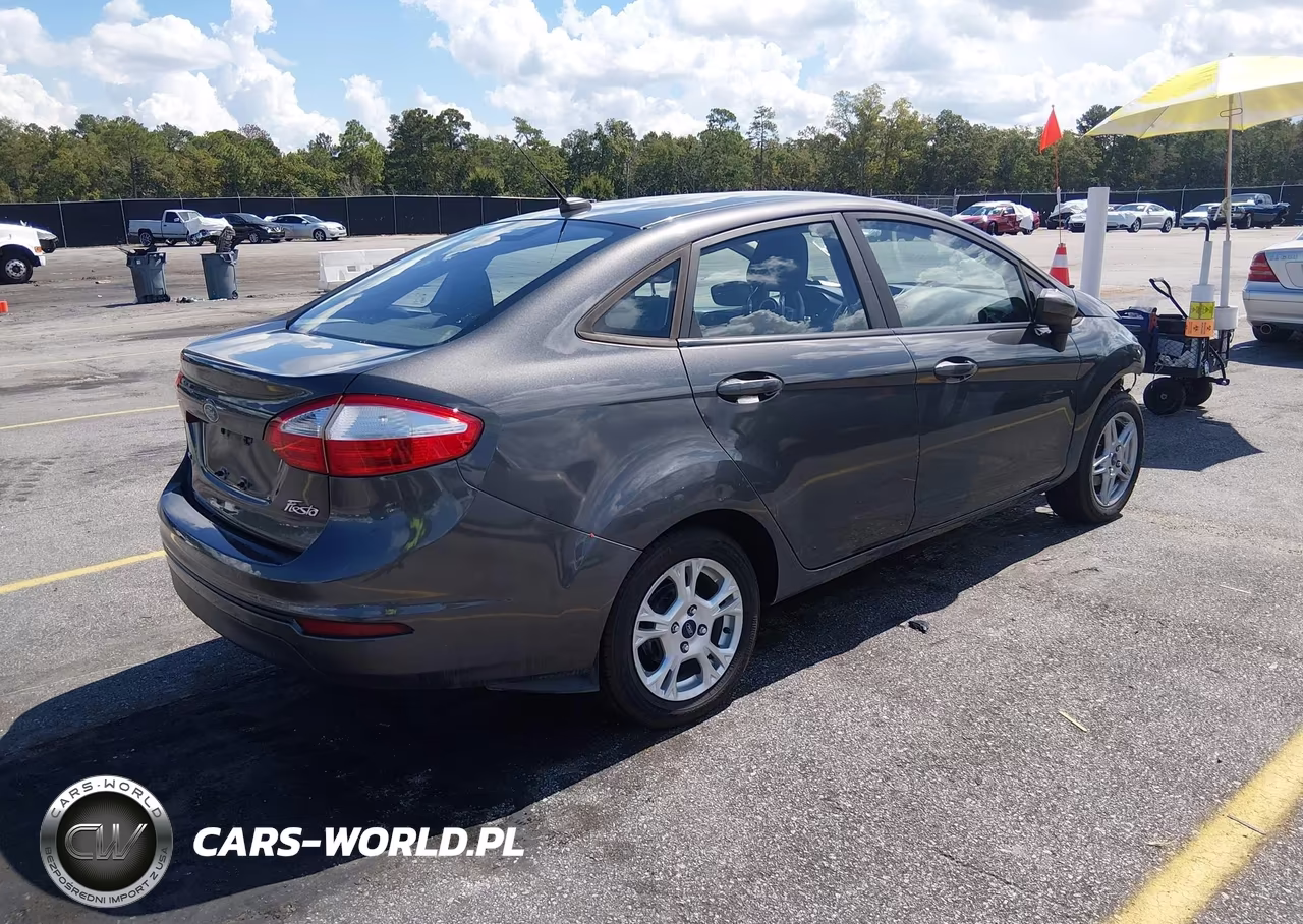 2017 Ford Fiesta Se VIN:3FADP4BJ4HM101891 - 4