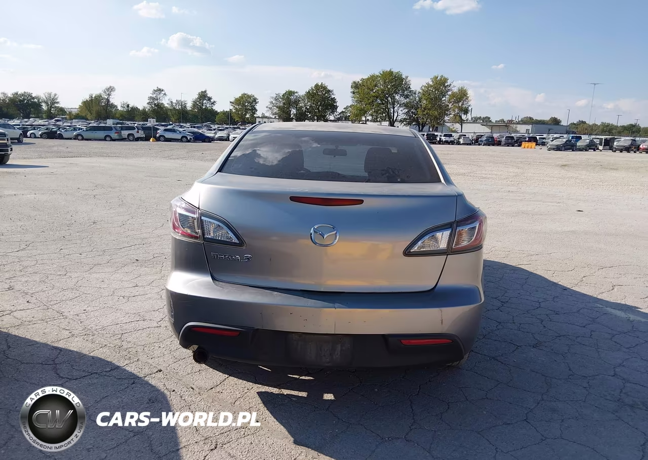 2011 Mazda Mazda3 I Touring VIN:JM1BL1VF5B1366312 - 16