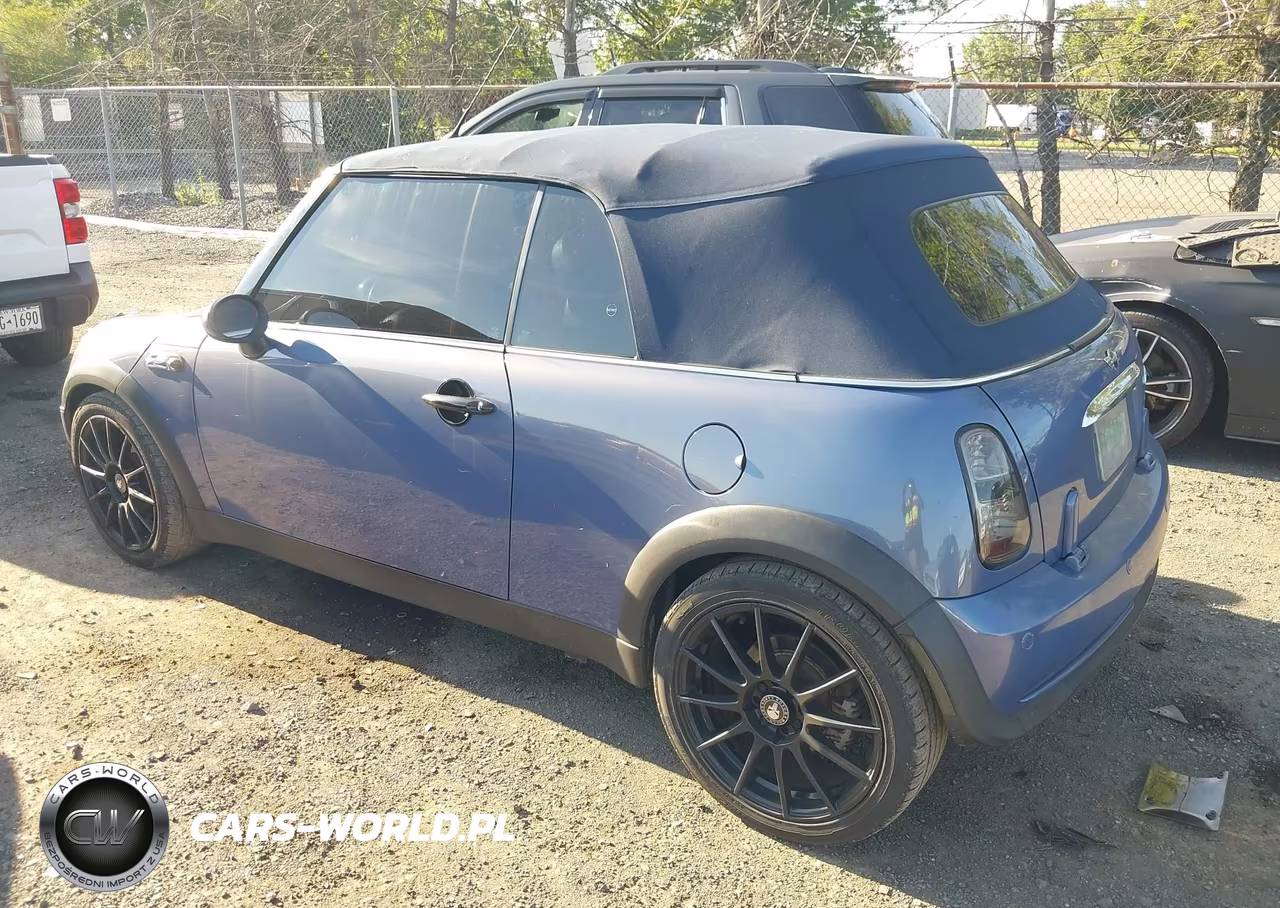 2005 Mini Cooper VIN:WMWRF33425TG10381 - 3