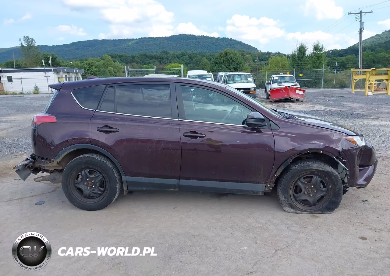 2018 Toyota Rav4 Le VIN:2T3BFREV6JW773181 - 14