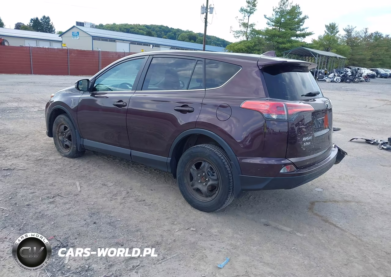 2018 Toyota Rav4 Le VIN:2T3BFREV6JW773181 - 3