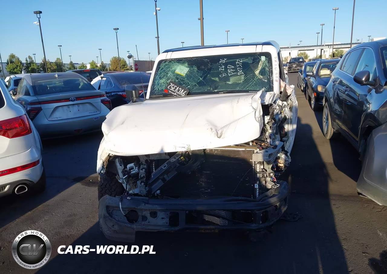 2025 Ford Bronco Big Bend VIN:1FMDE7BH6SLB07372 - 13