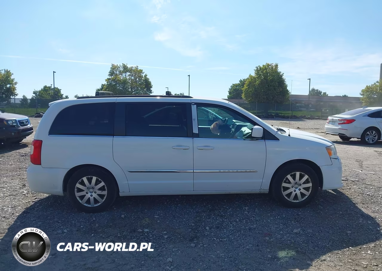 2014 Chrysler Town & Country Touring VIN:2C4RC1BG0ER275010 - 12