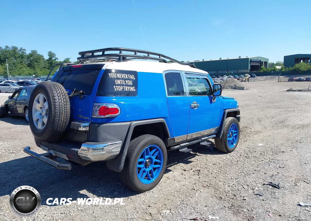 2007 Toyota Fj Cruiser VIN:JTEBU11F770057825 - 4