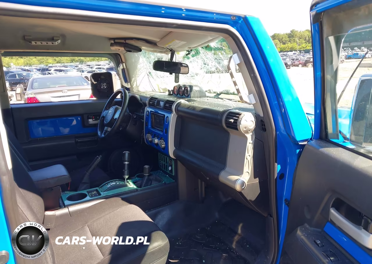 2007 Toyota Fj Cruiser VIN:JTEBU11F770057825 - 5