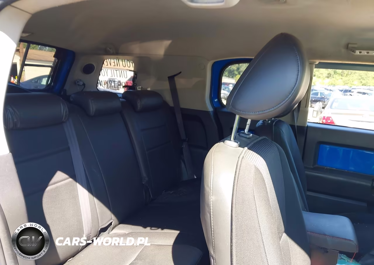 2007 Toyota Fj Cruiser VIN:JTEBU11F770057825 - 8