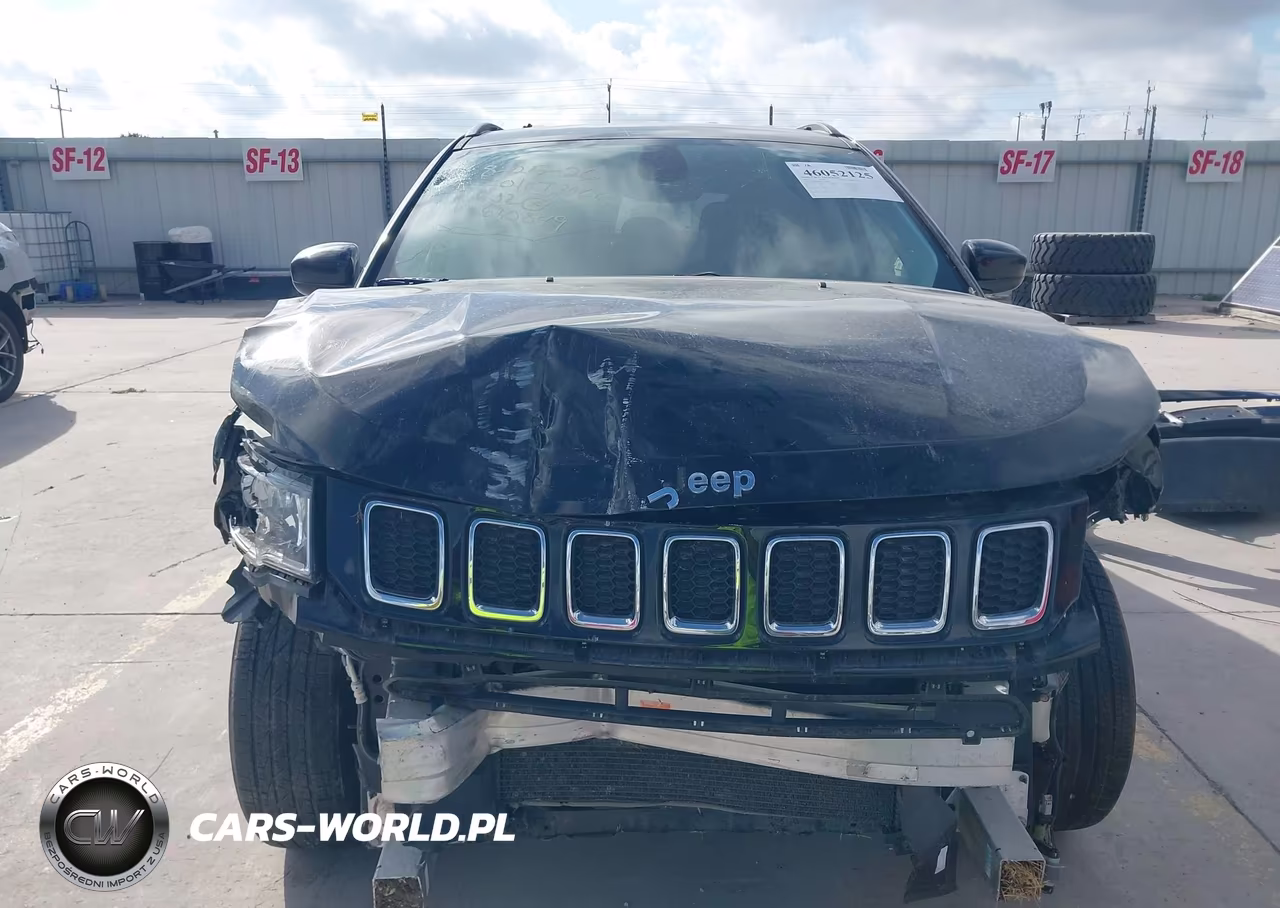 2017 Jeep New Compass Latitude 4X4 VIN:3C4NJDBB6HT640849 - 13