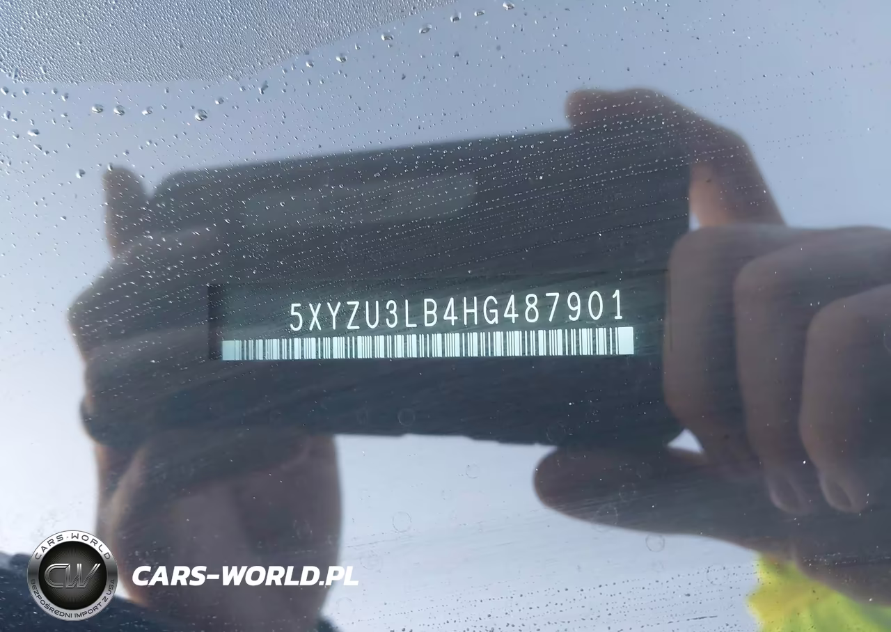 2017 Hyundai Santa Fe Sport 2.4L VIN:5XYZU3LB4HG487901 - 17