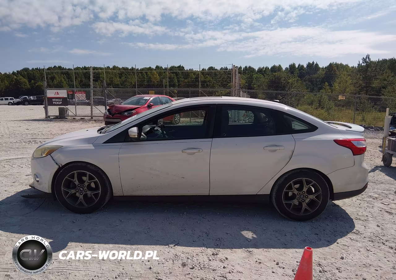 2013 Ford Focus Se VIN:1FADP3F22DL237140 - 14