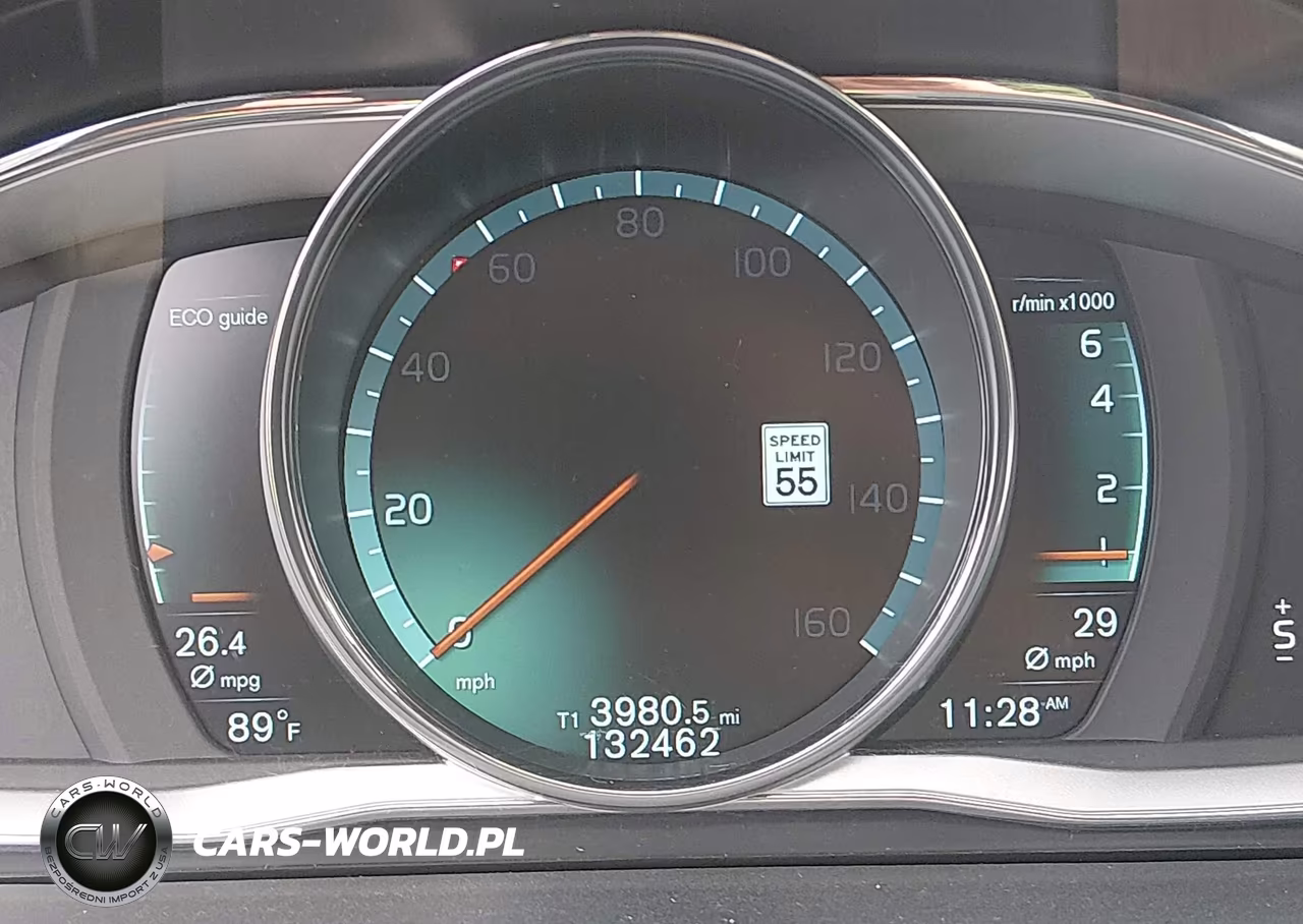 2015 Volvo S60 T5 Platinum VIN:YV140MFM7F1346675 - 16