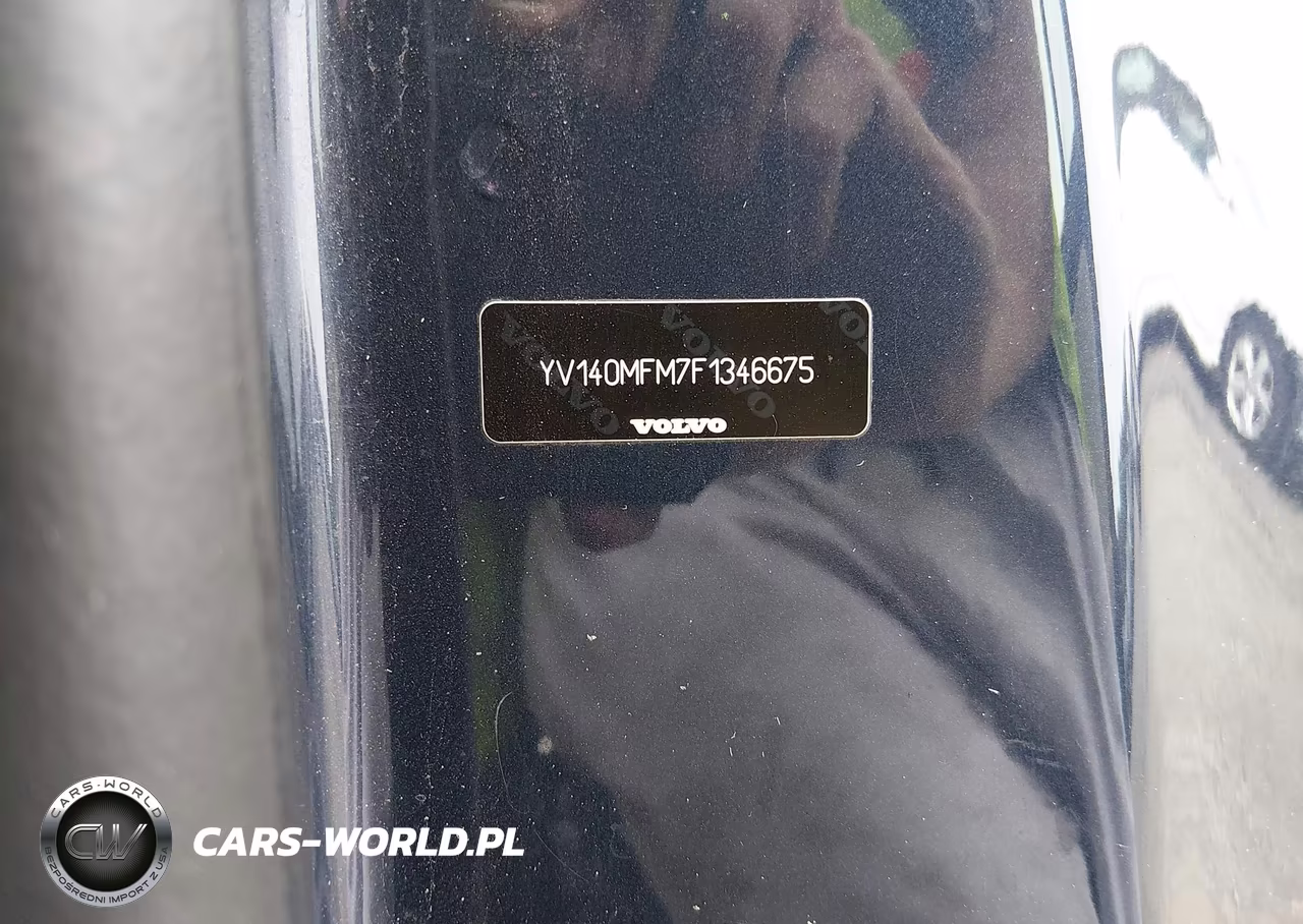 2015 Volvo S60 T5 Platinum VIN:YV140MFM7F1346675 - 9