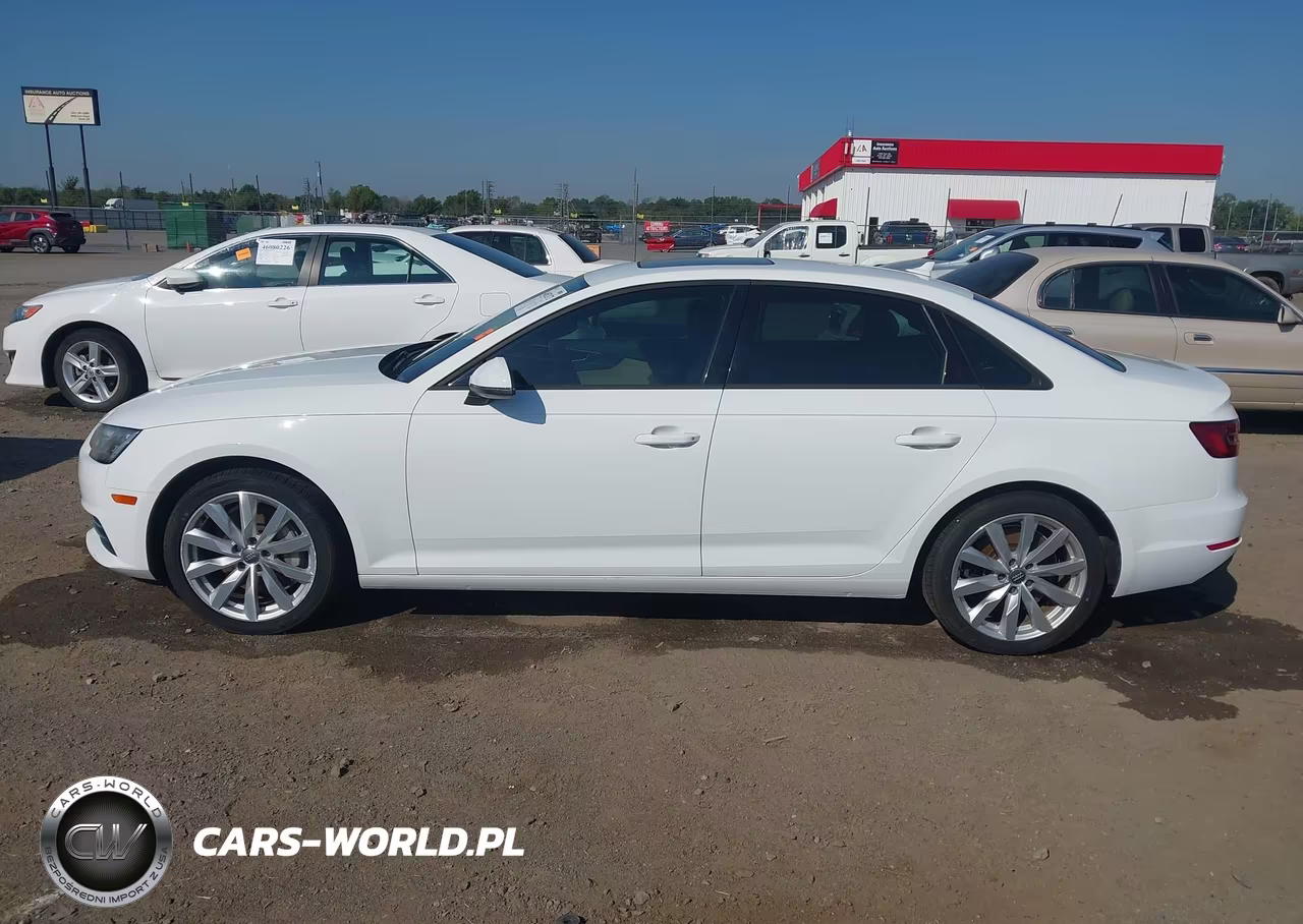 2017 Audi A4 2.0T Premium VIN:WAUANAF43HN037464 - 15