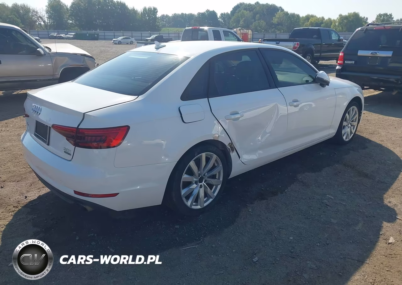 2017 Audi A4 2.0T Premium VIN:WAUANAF43HN037464 - 4