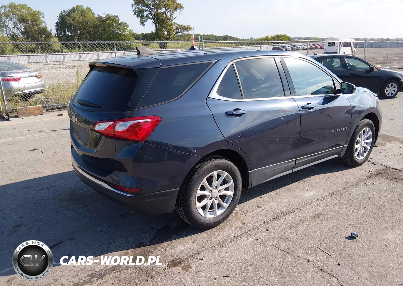 2018 Chevrolet Equinox Lt VIN:3GNAXSEV1JS631860 - 4