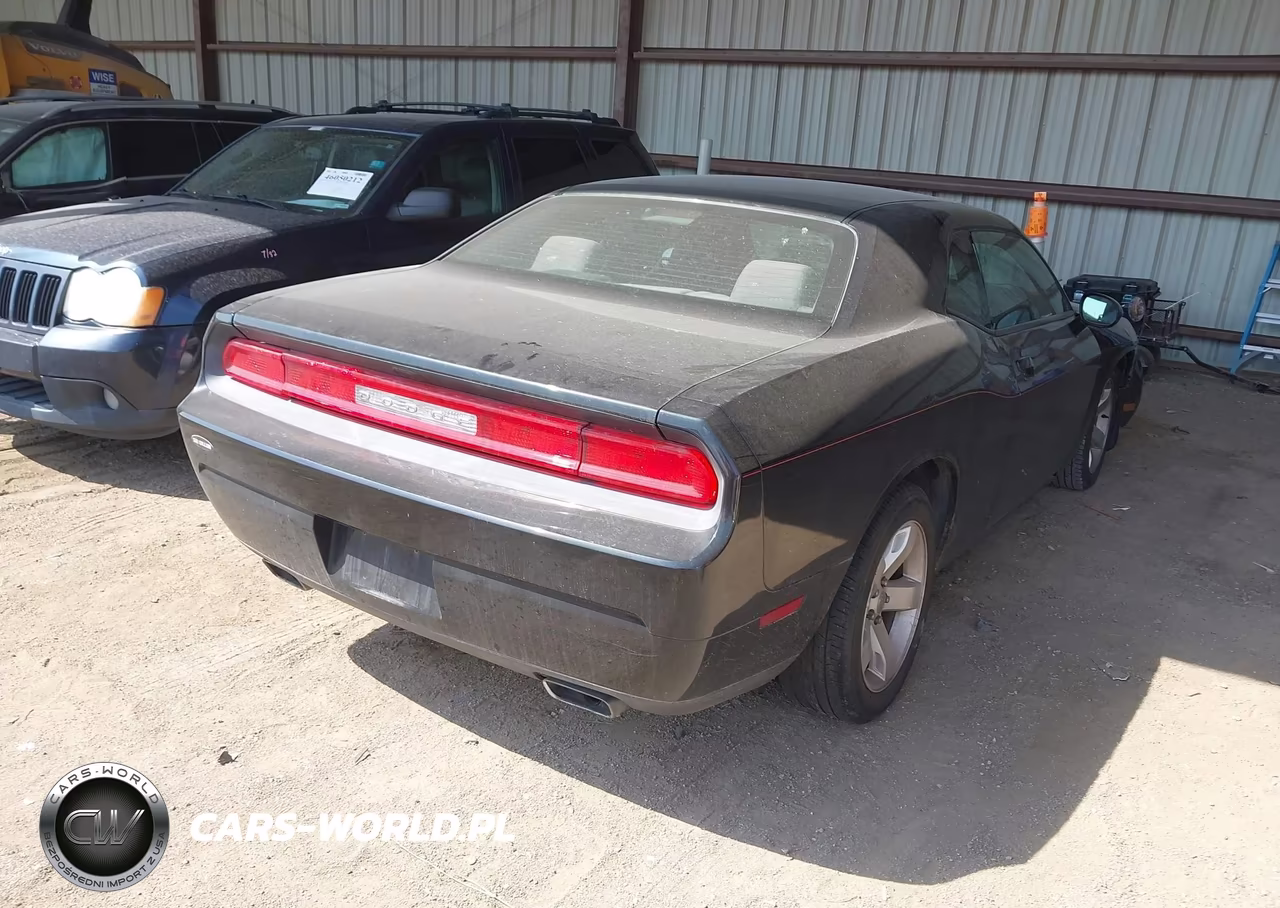 2011 Dodge Challenger VIN:2B3CJ4DG7BH510984 - 4
