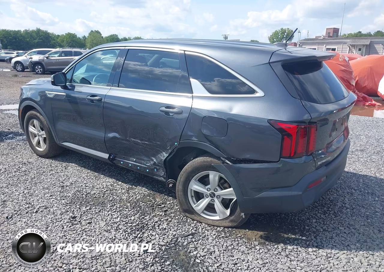 2023 Kia Sorento Lx VIN:5XYRGDLC2PG198892 - 3