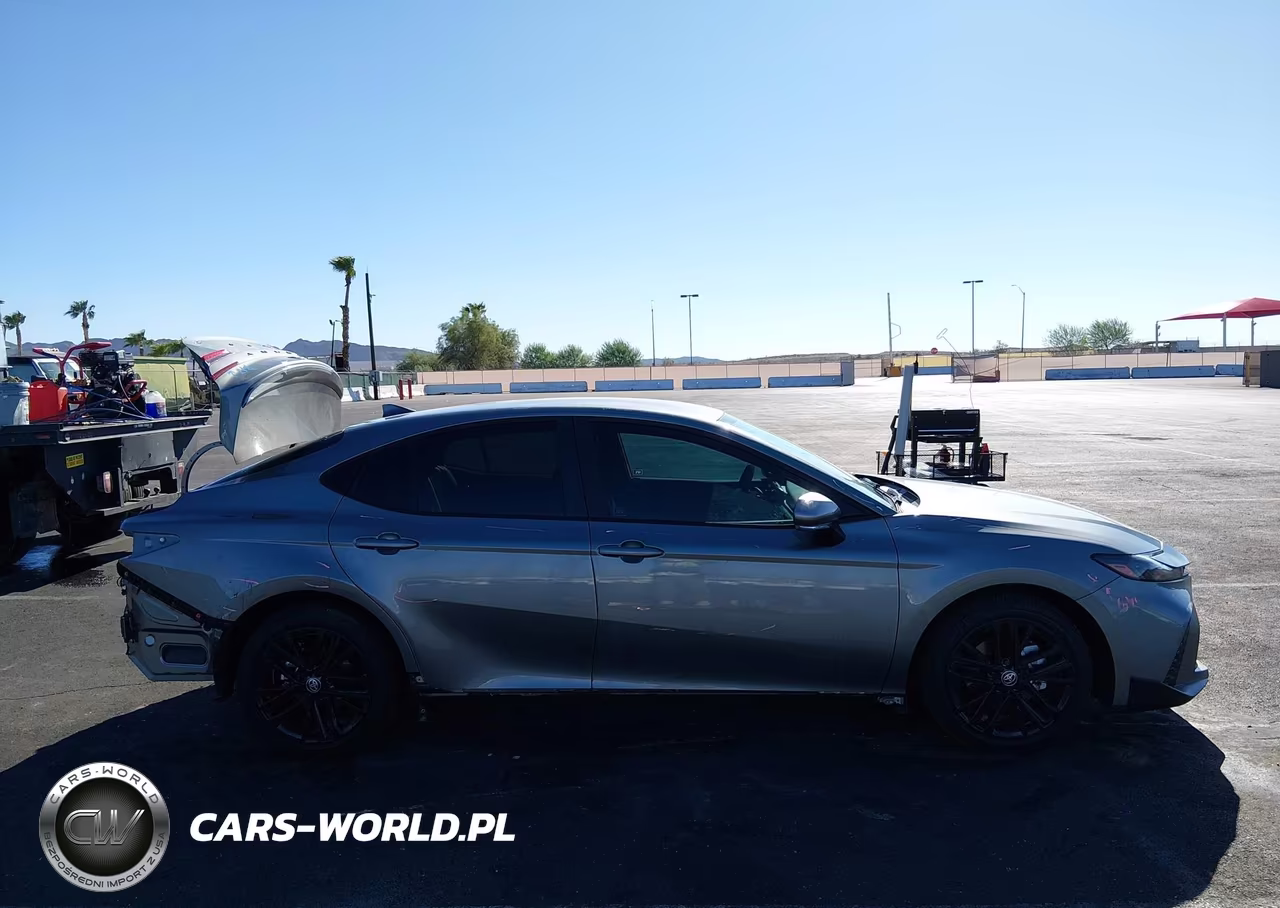 2026 Toyota Camry VIN:4T1DAACK5TU280797 - 14