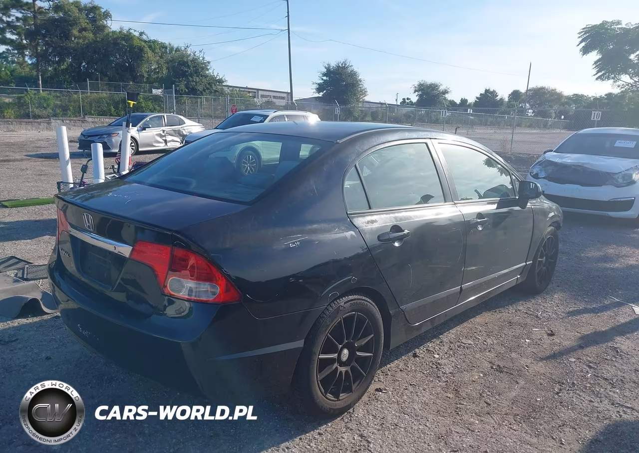 2011 Honda Civic Lx VIN:2HGFA1F57BH521653 - 4