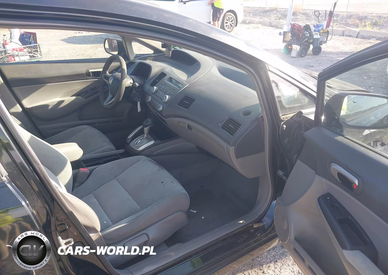 2011 Honda Civic Lx VIN:2HGFA1F57BH521653 - 5