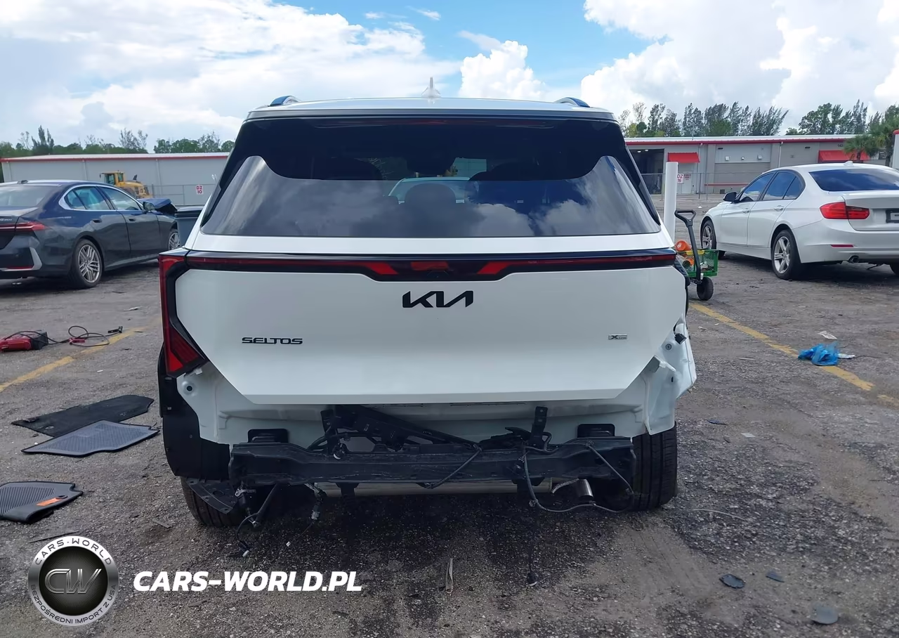 2027 Kia Seltos VIN:KNDEDCD39V7013828 - 17