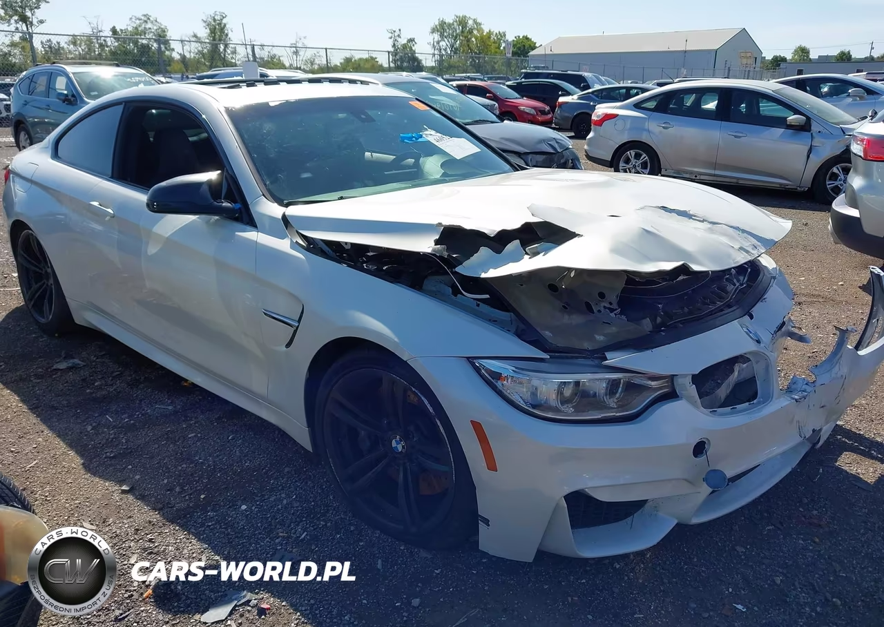 2015 BMW M4