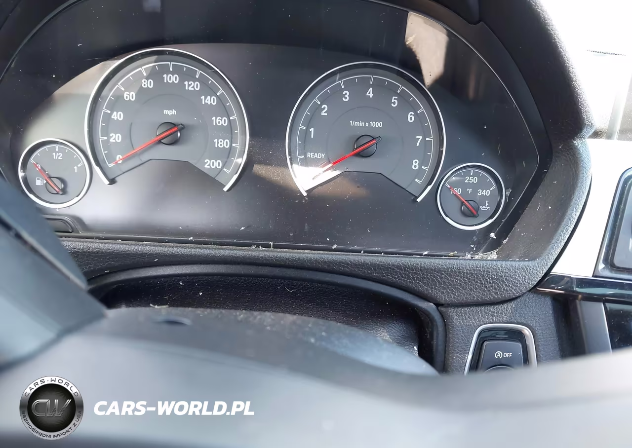 2015 BMW M4 VIN:WBS3R9C52FK329982 - 15