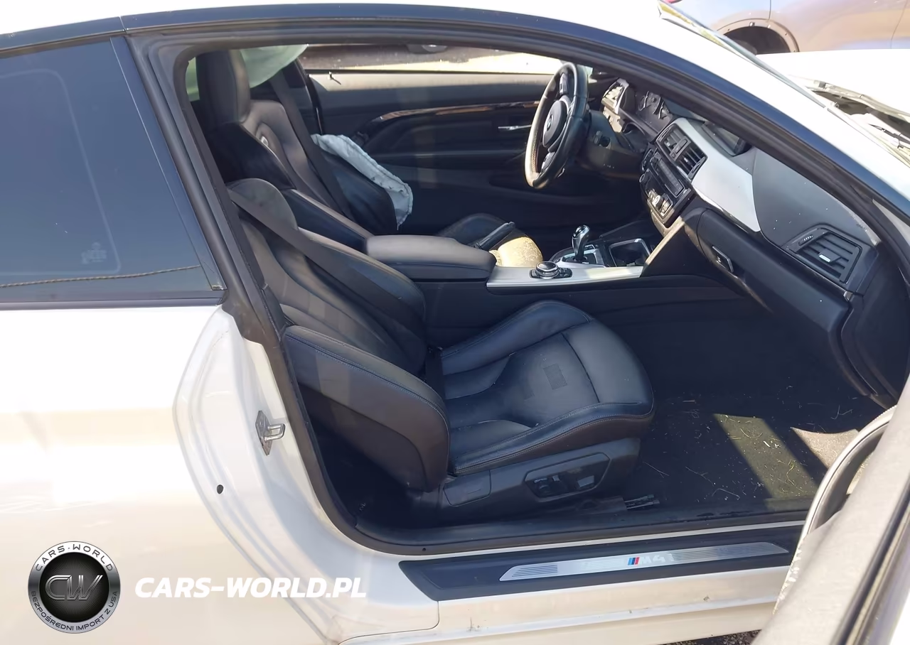 2015 BMW M4 VIN:WBS3R9C52FK329982 - 5