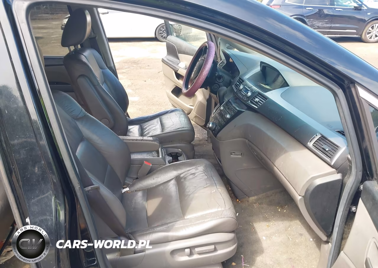 2011 Honda Odyssey Touring-Touring Elite VIN:5FNRL5H91BB056614 - 5