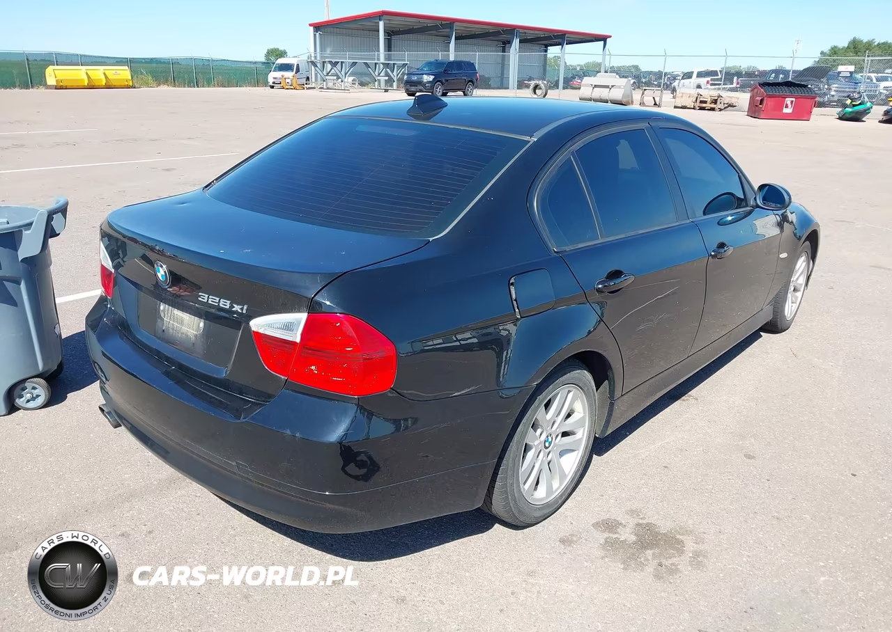 2007 BMW 328Xi VIN:WBAVC93567K033153 - 4