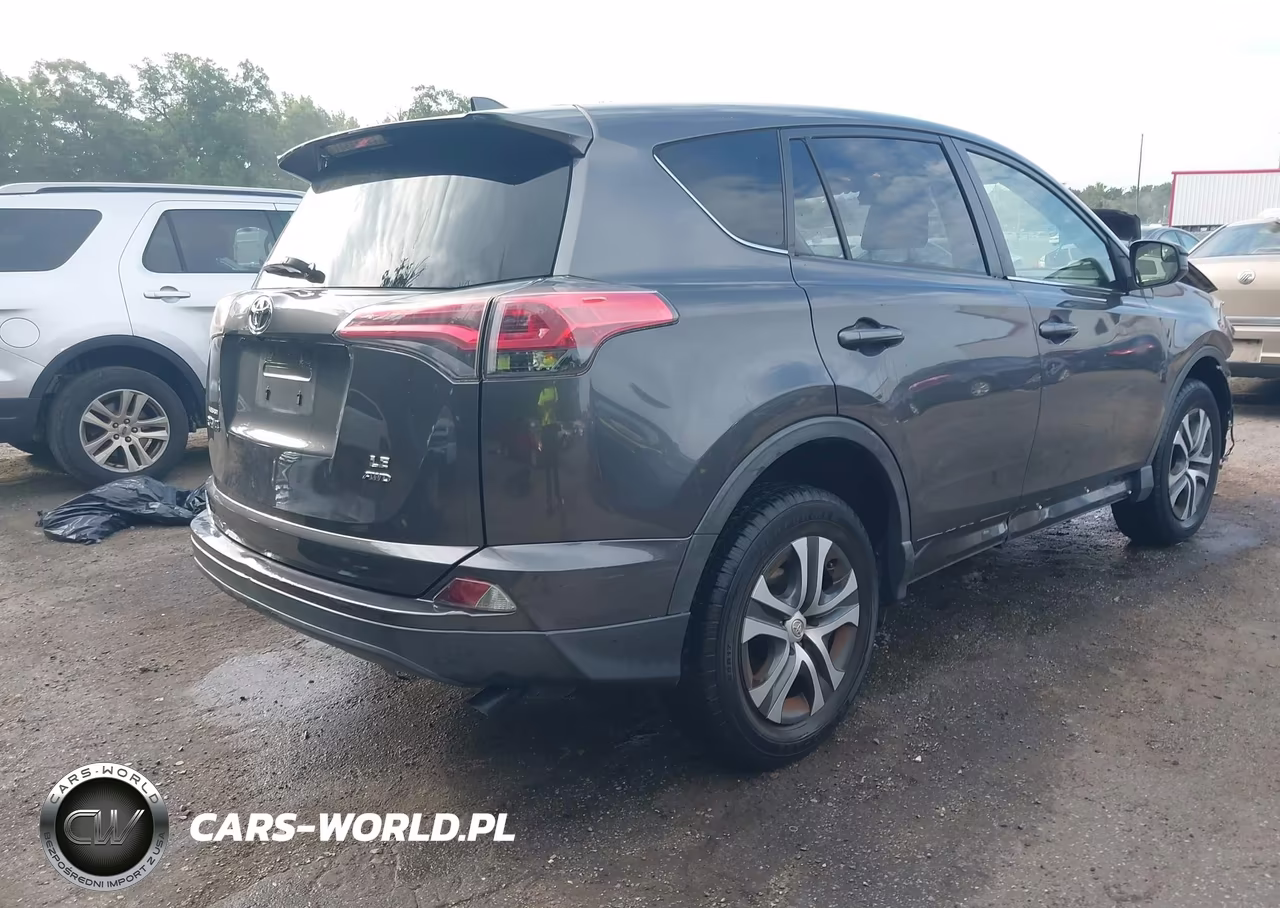 2018 Toyota Rav4 Le VIN:JTMBFREV9JJ729545 - 4